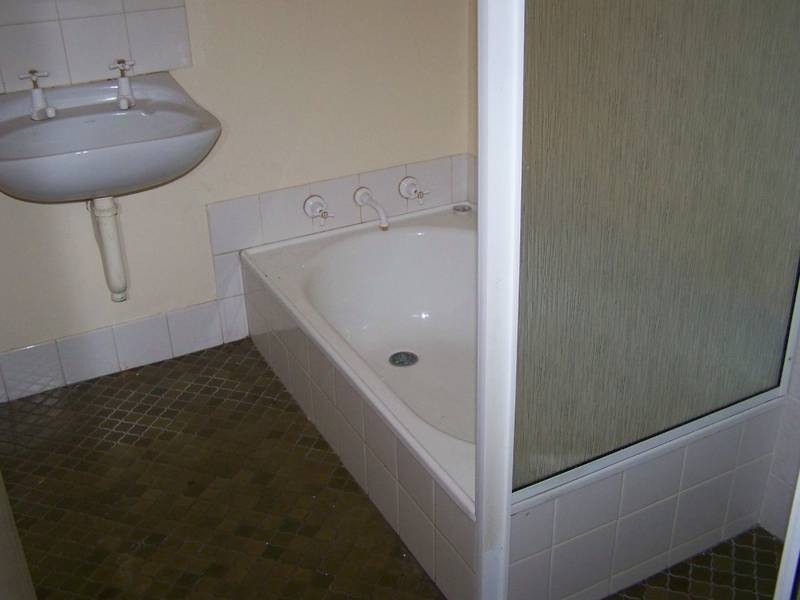 1 Cherry Crt, Camillo WA 6111