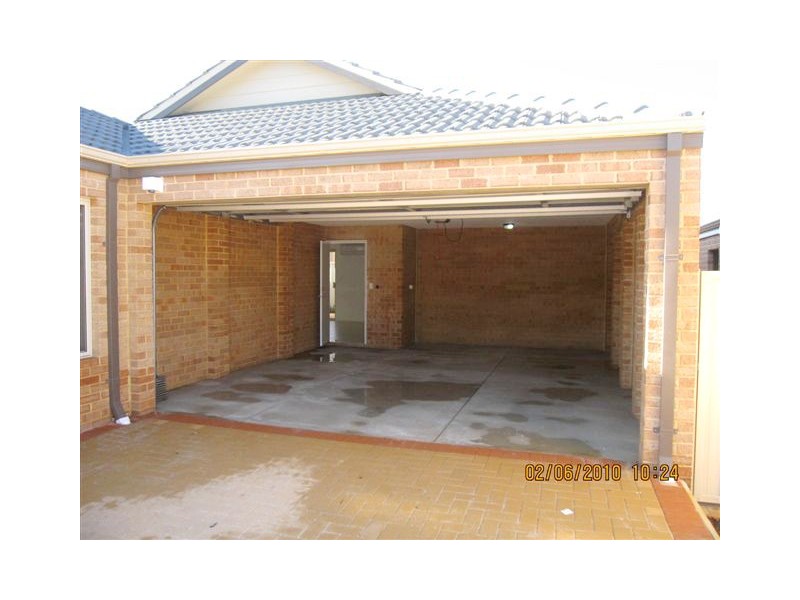 14/17 Third Avenue, Kelmscott WA 6111