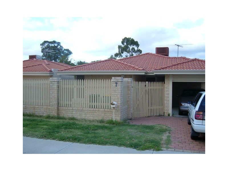 7 Hedley Place, Bentley WA 6102