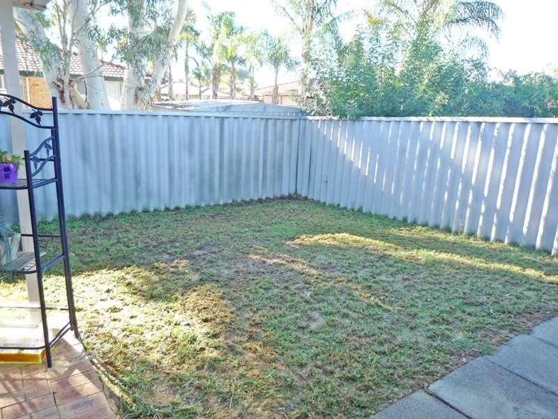4a Moondyne Court, Seville Grove WA 6112