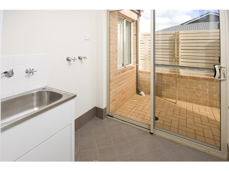 22/17 Third Ave, Kelmscott WA 6111
