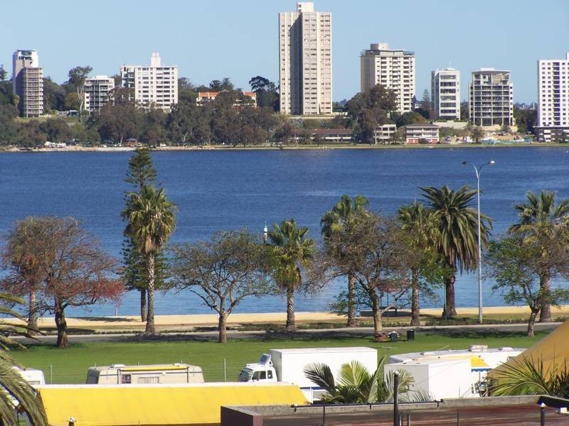 18/29 Hill Street, Perth WA 6000