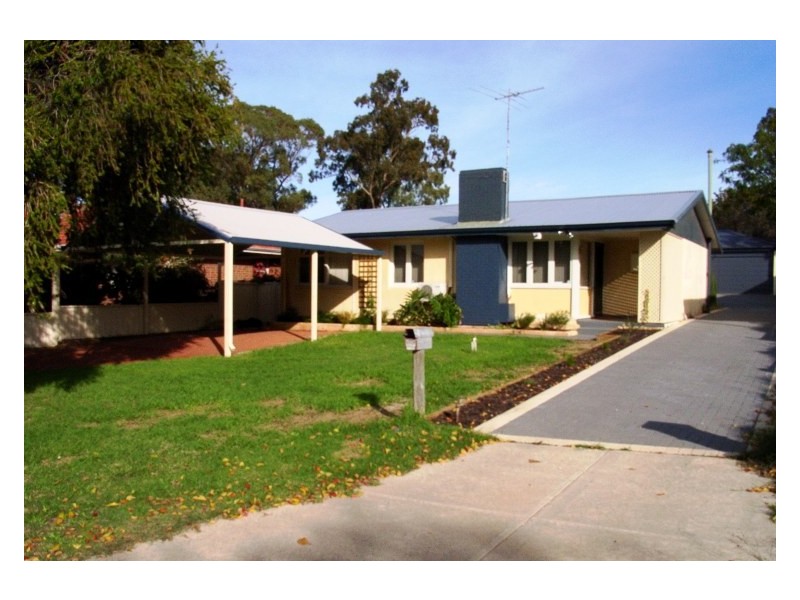 1/17 Arnott Court, Kelmscott WA 6111