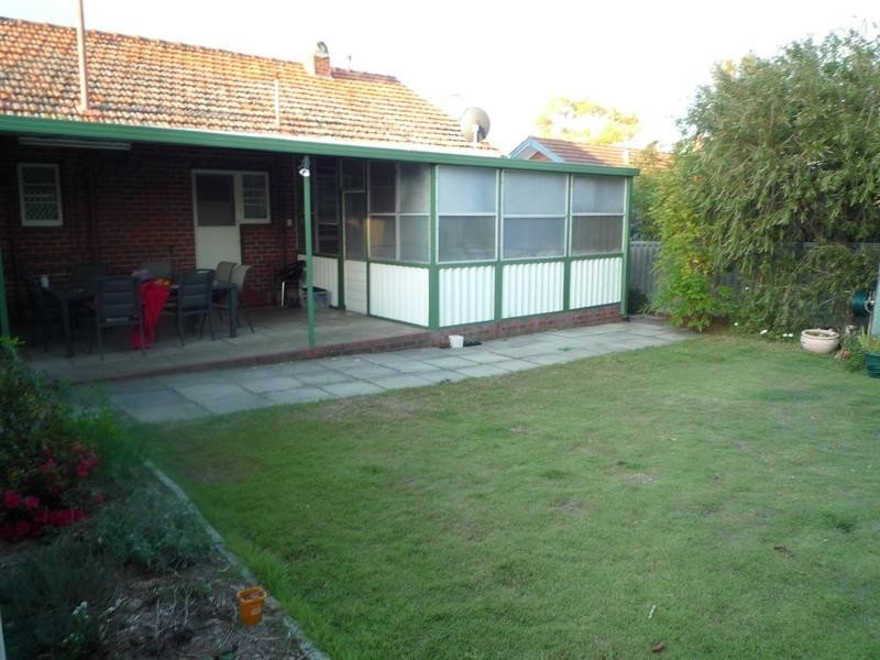 13 Bone Street, St James WA 6102