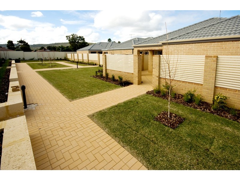 22/17 Third Avenue, Kelmscott WA 6111