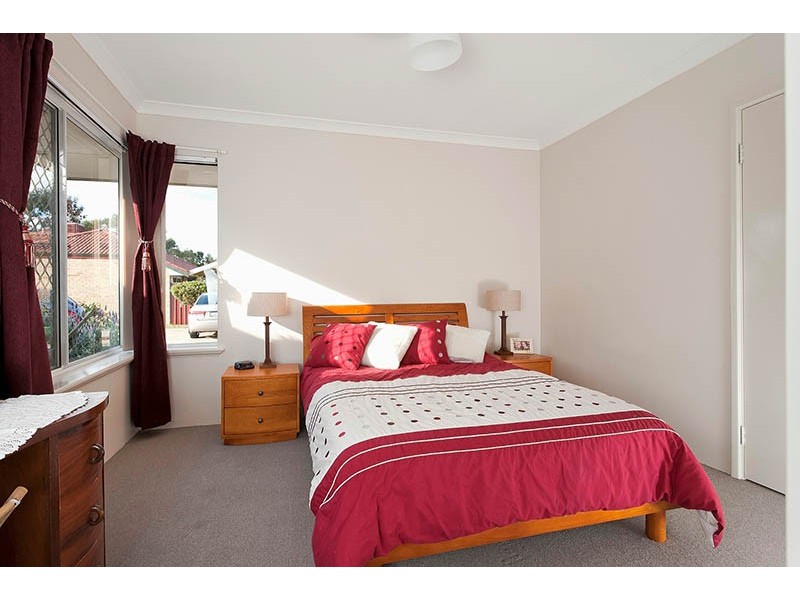 10/31 Third Ave, Kelmscott WA 6111