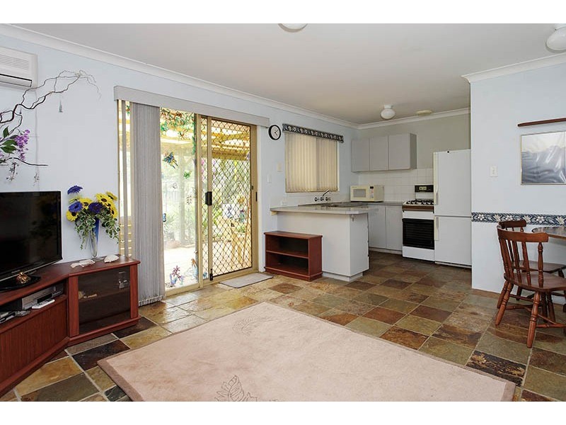 29 Hansen Road, Seville Grove WA 6112