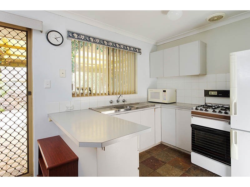 29 Hansen Road, Seville Grove WA 6112