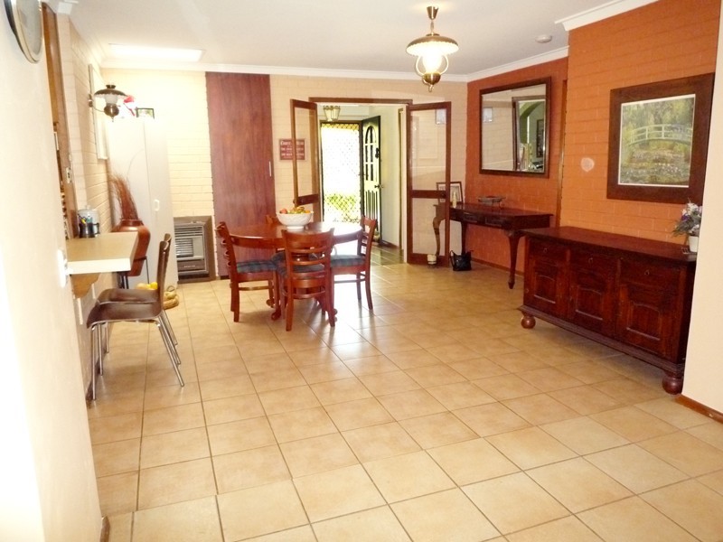 11 Greendale Place, Kelmscott WA 6111