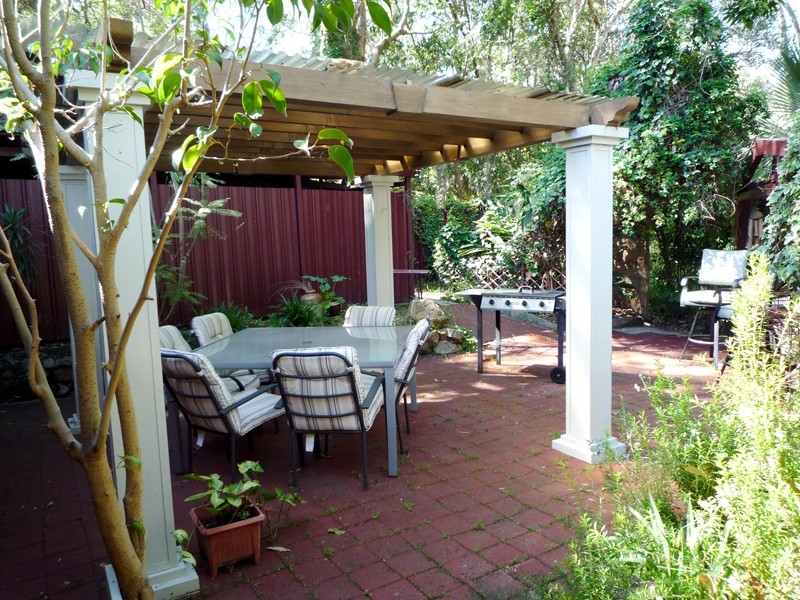 11 Greendale Place, Kelmscott WA 6111