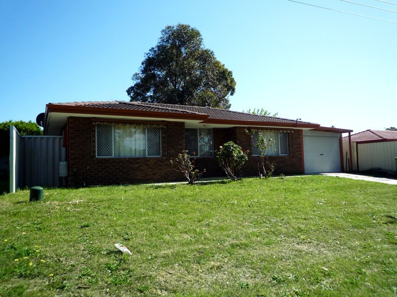 2 Sapling Way, Camillo WA 6111