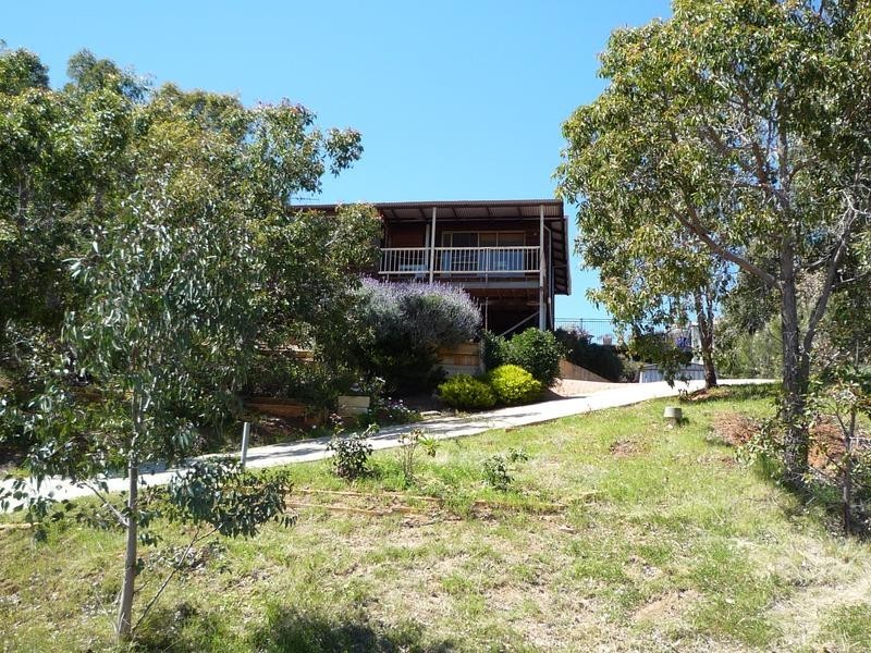 5 Taronga Drive, Kelmscott WA 6111