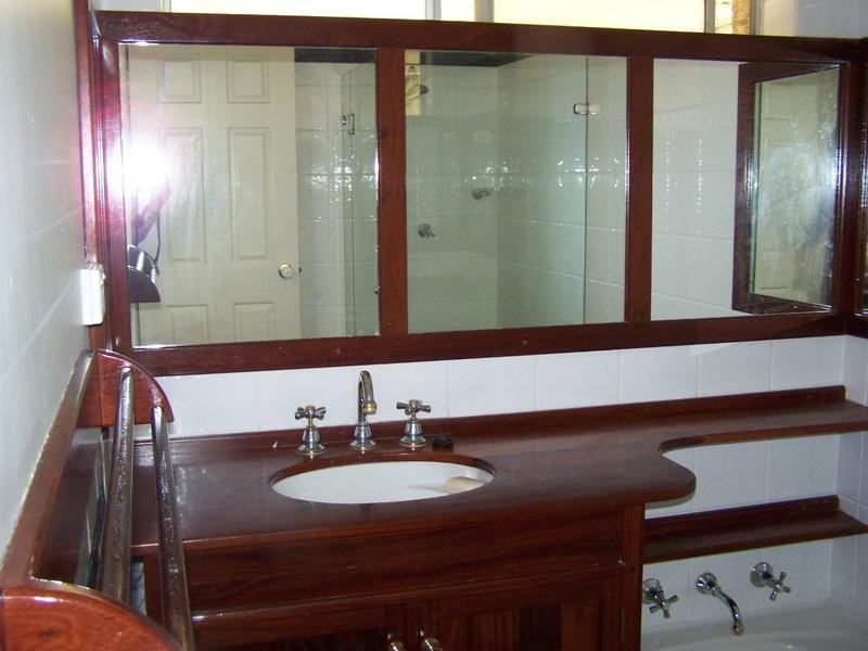 5 Deakin Court, Kelmscott WA 6111