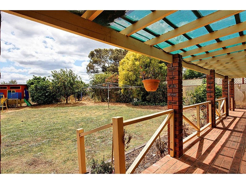 45 Blackwood Drive, Mount Nasura WA 6112