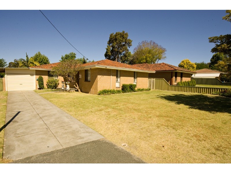 48 Schruth Street, Kelmscott WA 6111