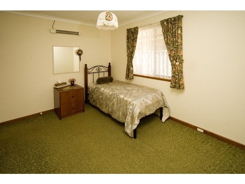 48 Schruth Street, Kelmscott WA 6111