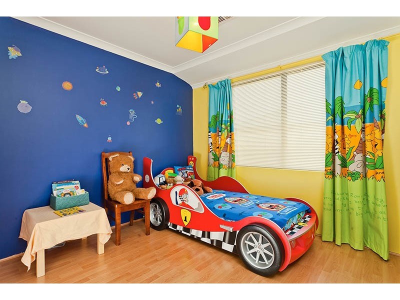 10 Batty Road, Byford WA 6122