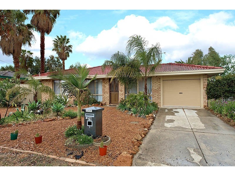 29 Hansen Road, Seville Grove WA 6112