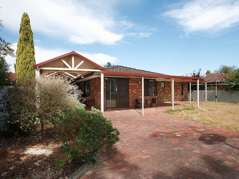 20 Wakehurst Place, Kelmscott WA 6111
