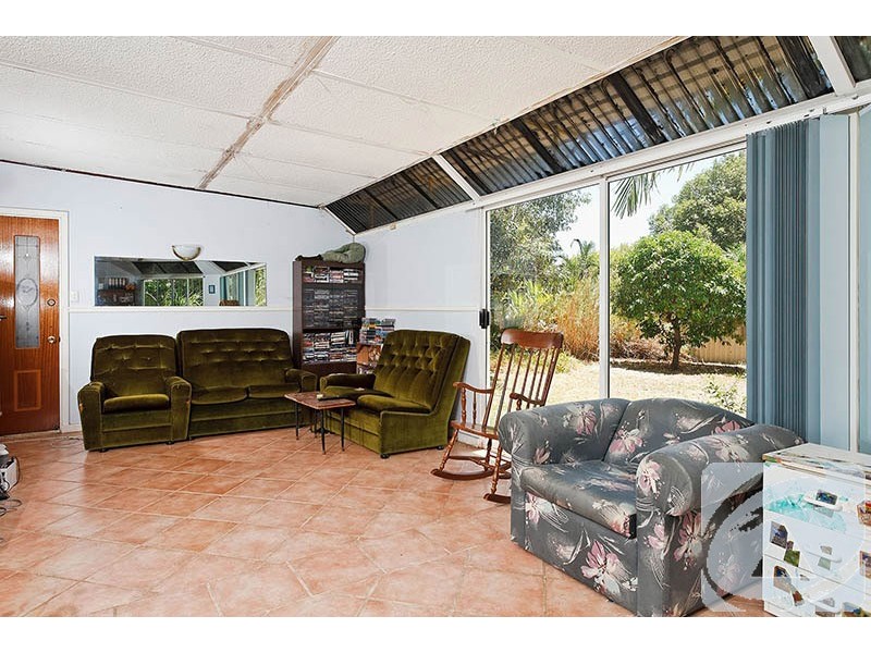 10 Herriard Road, Armadale WA 6112