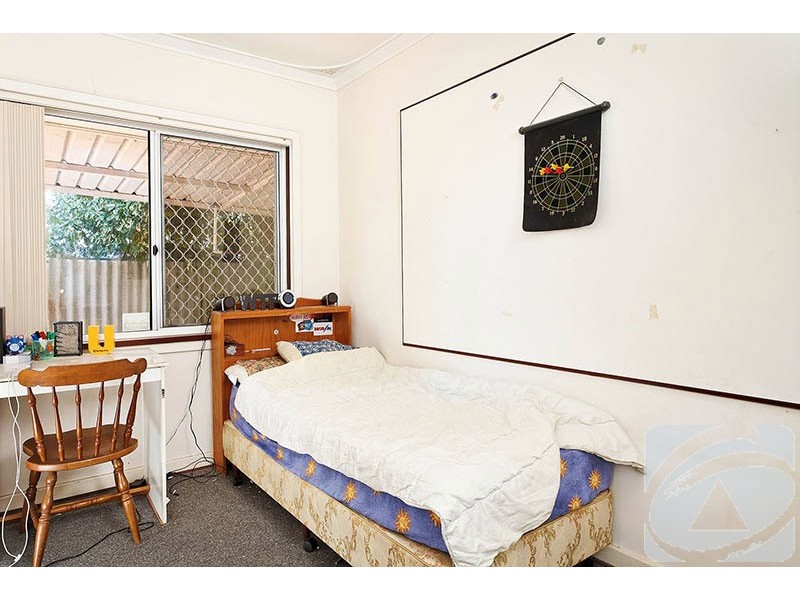 10 Herriard Road, Armadale WA 6112