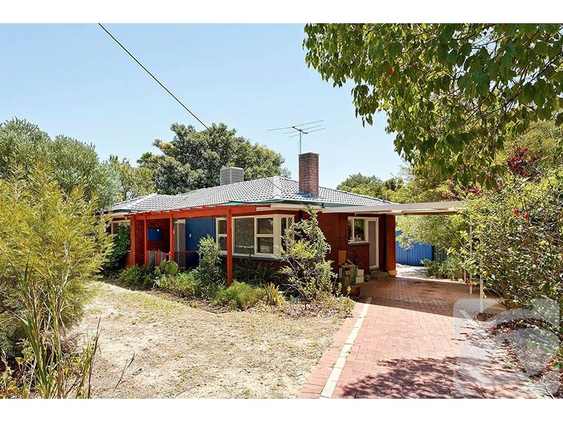 10 Herriard Road, Armadale WA 6112