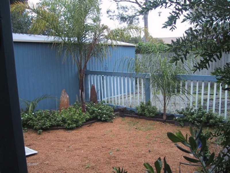 8 Elm Close, Camillo WA 6111