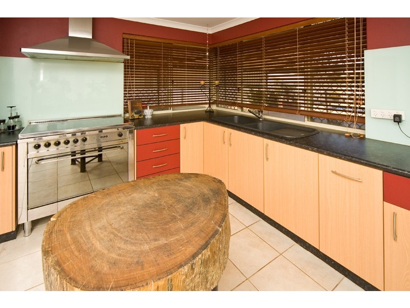 19 Hansen Road, Seville Grove WA 6112