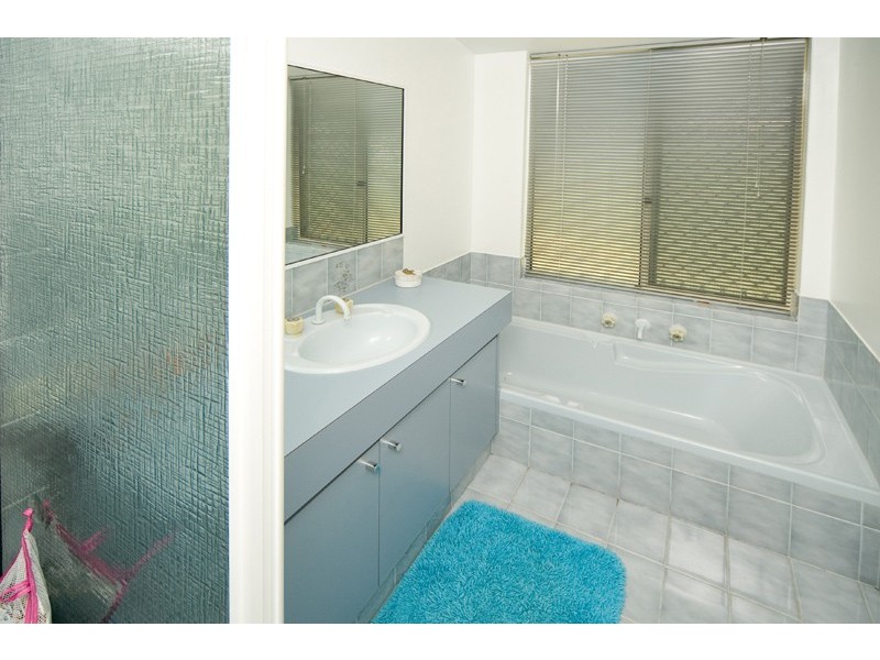 19 Hansen Road, Seville Grove WA 6112