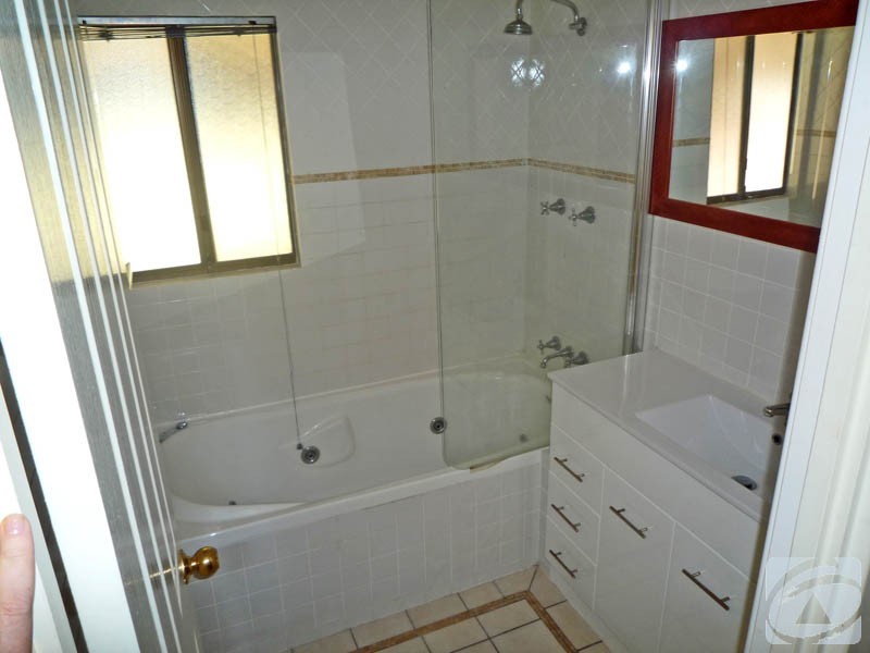 22 Grade Road, Kelmscott WA 6111