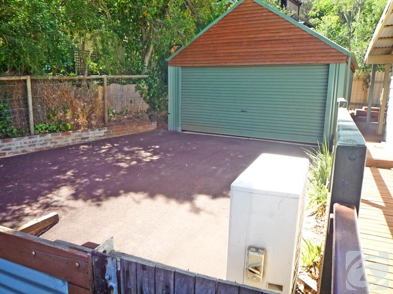 22 Grade Road, Kelmscott WA 6111