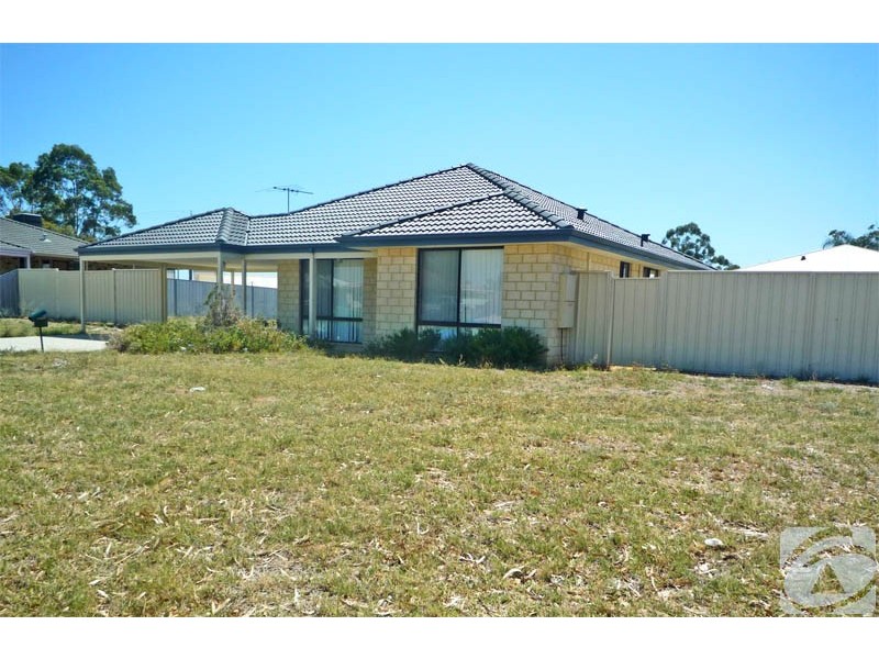 228 Seville Drive, Seville Grove WA 6112