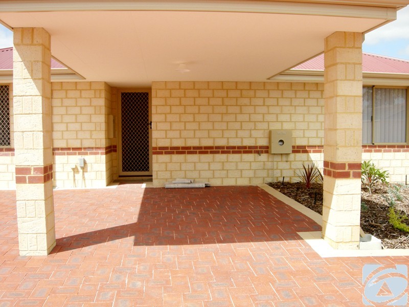 4/308 Streich Avenue, Armadale WA 6112