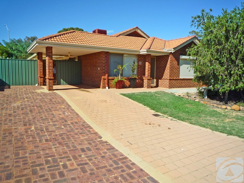 40 Feeney Gardens, High Wycombe WA 6057