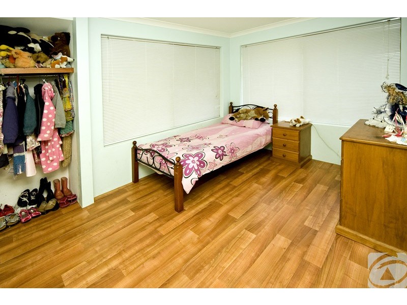 40 Feeney Gardens, High Wycombe WA 6057