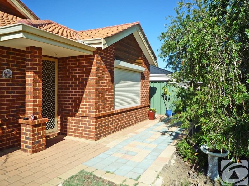 40 Feeney Gardens, High Wycombe WA 6057