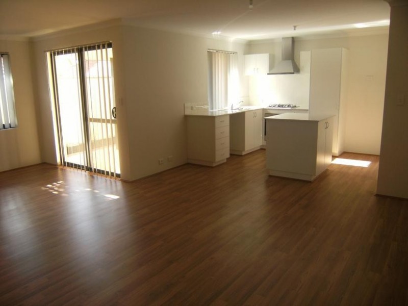 10/309 Railway Ave, Armadale WA 6112