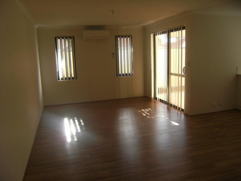 10/309 Railway Ave, Armadale WA 6112