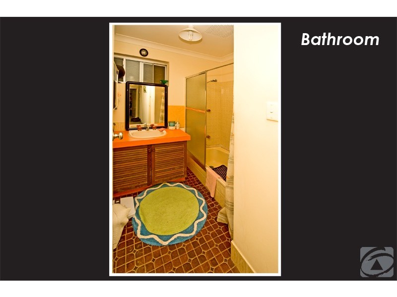 10 Selsdon Road, Camillo WA 6111