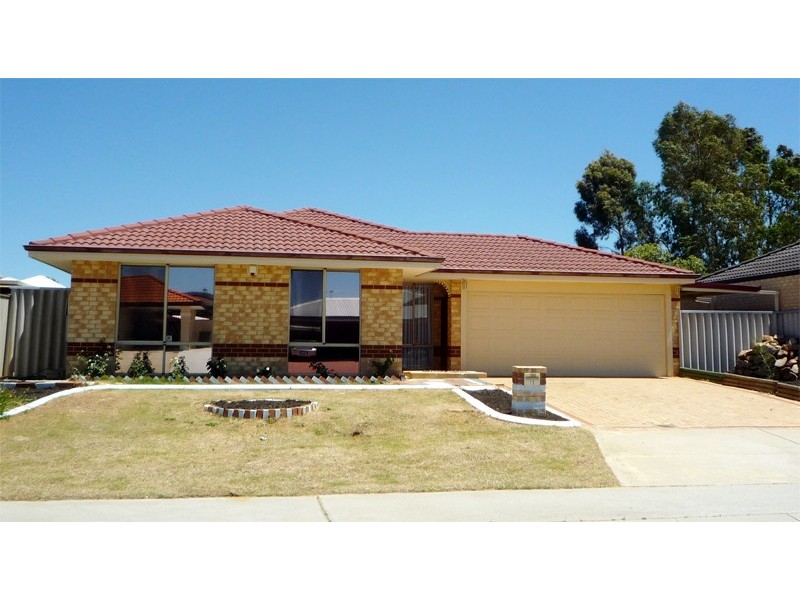 72 Lauterbach Drive, Gosnells WA 6110