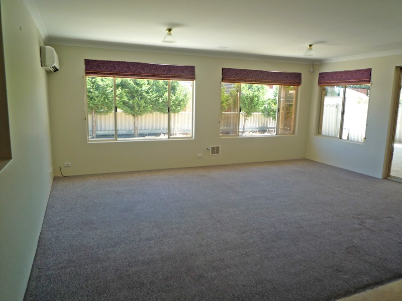 72 Lauterbach Drive, Gosnells WA 6110