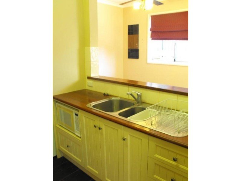 12 Bone St, St James WA 6102