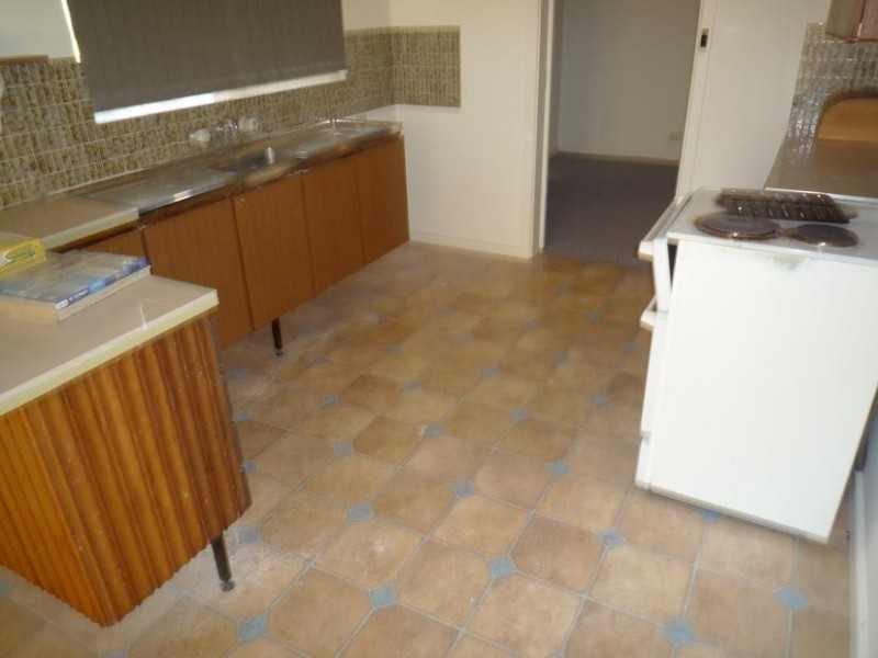 45 Vistula Tce, Kelmscott WA 6111