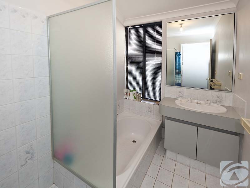 5 Darling Court, Maddington WA 6109
