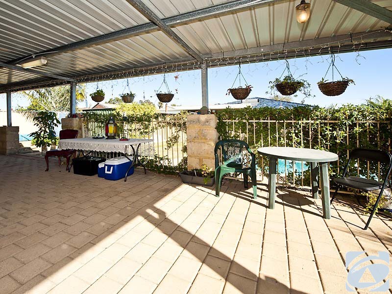 5 Darling Court, Maddington WA 6109