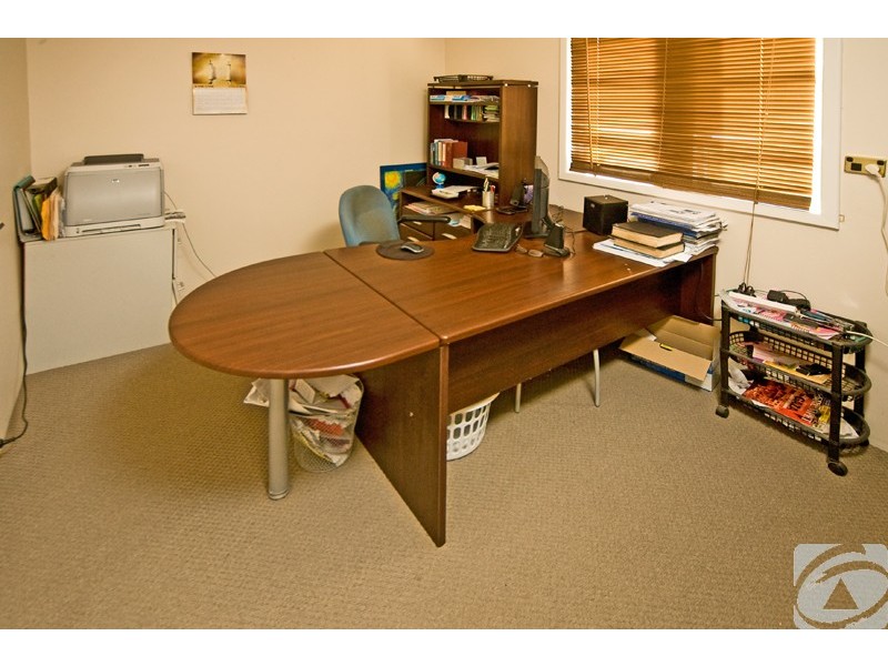 9 Forrest Road, Armadale WA 6112