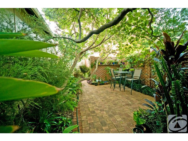 9 Forrest Road, Armadale WA 6112