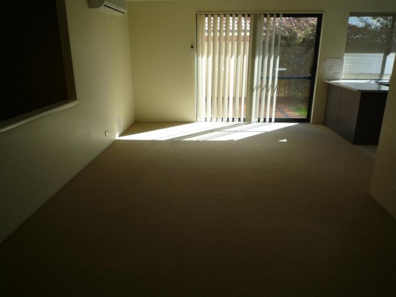 12/51 Third Ave, Kelmscott WA 6111