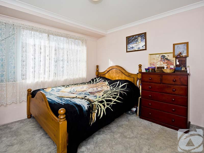 1a Saddlers Retreat, Kelmscott WA 6111