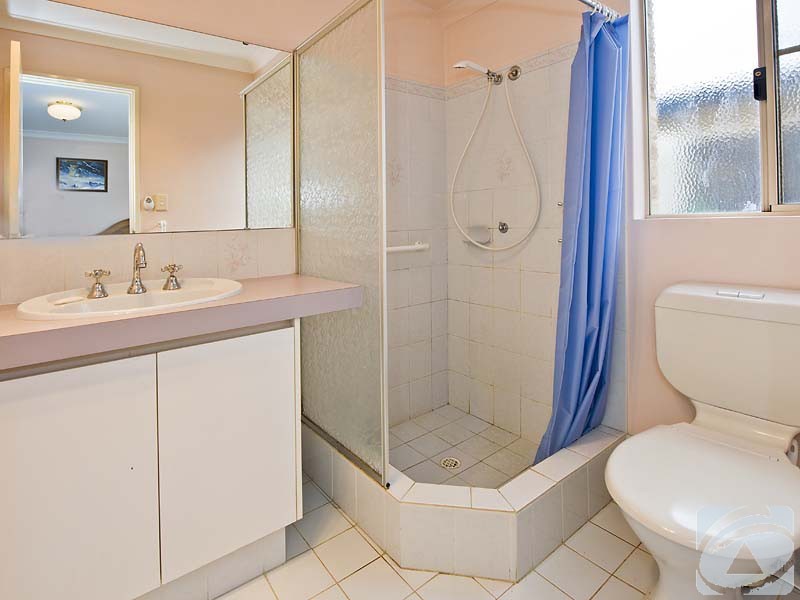 1a Saddlers Retreat, Kelmscott WA 6111
